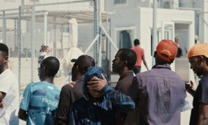 Groß (03 Still MoriaSix)