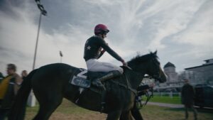 Groß (HalsUndBein Lukas Lindner2)